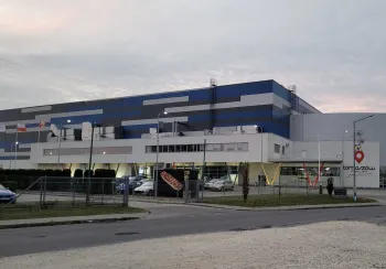 Konstrukcje fasad, stolarka aluminiowa, TOmaszów Mazowiecki